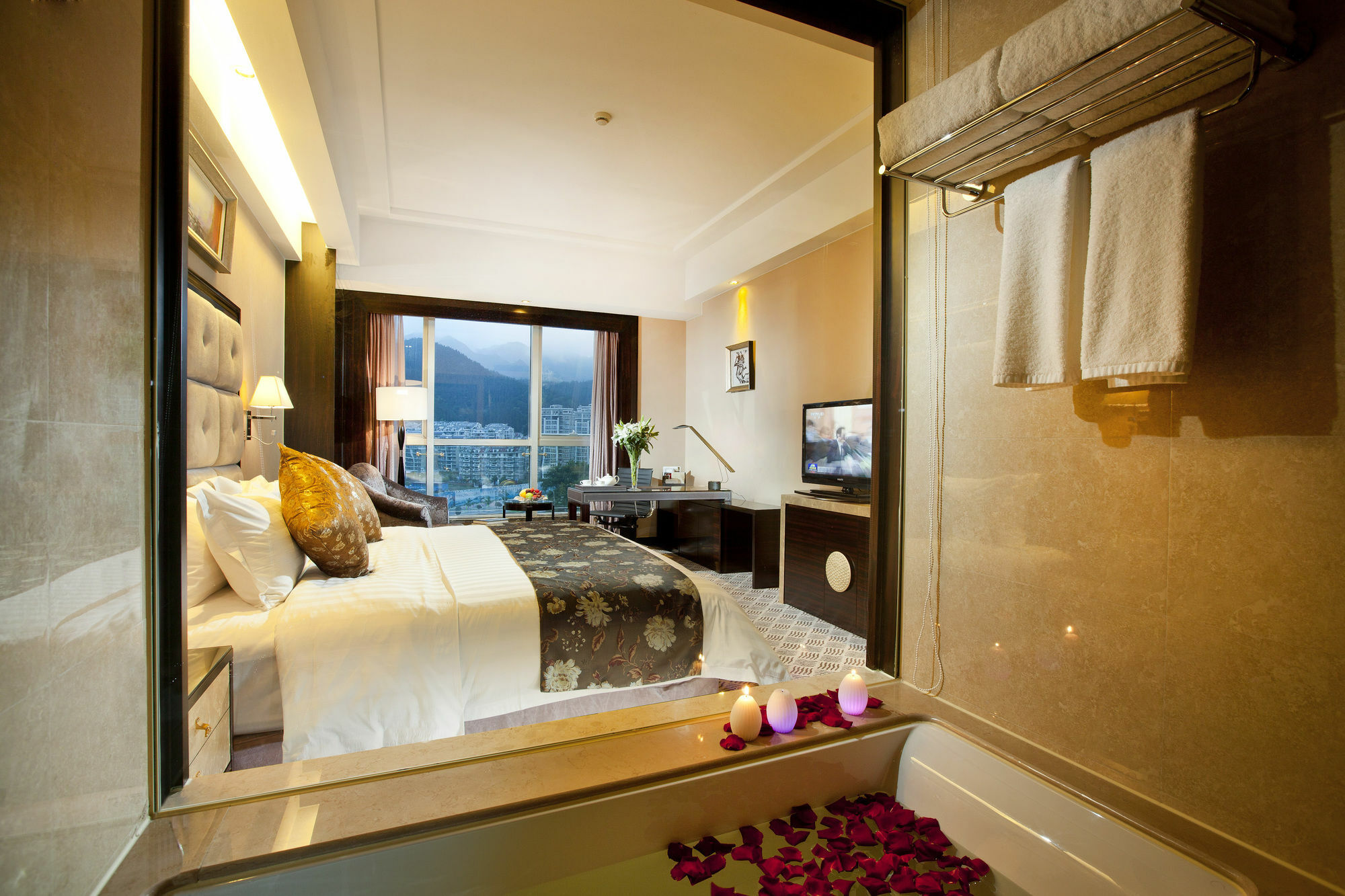 Jiande Peninsula Kai Hao Hotel Chun'an Exterior photo